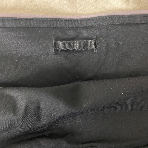 Lululemon Black / Tricolored Shorts Size 6 - Picture 16 of 16